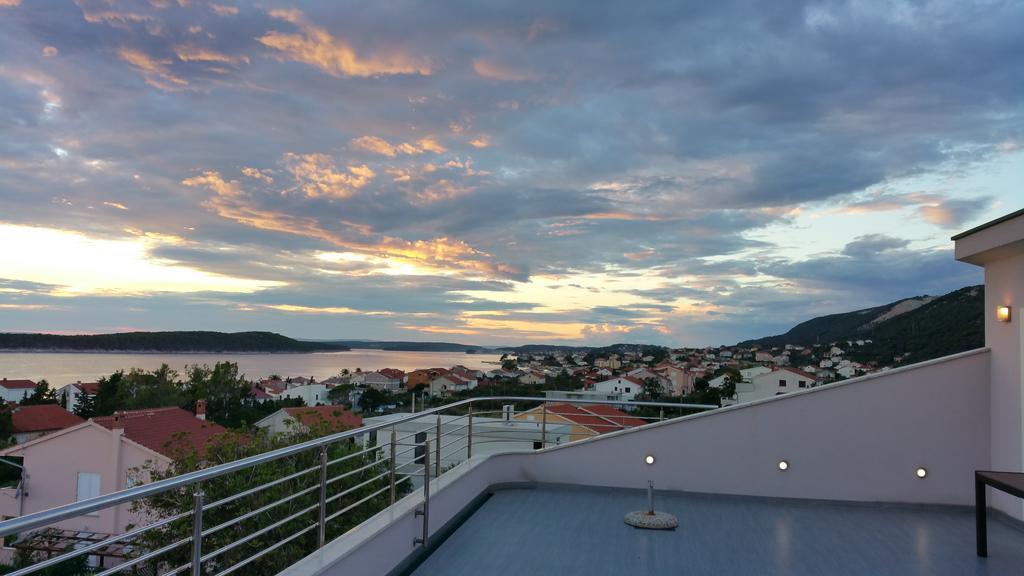 Apartments Host Barbat na Rabu Esterno foto